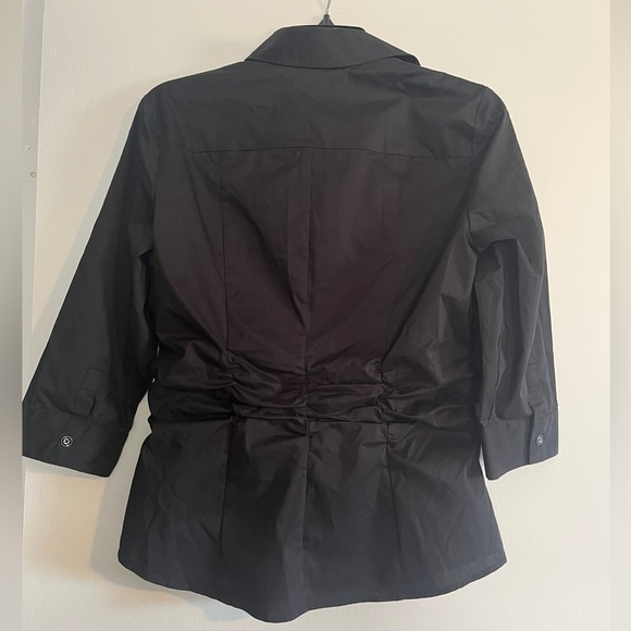 New York & Co NWT Black Ruched M Button Down Blouse - Picture 4 of 7